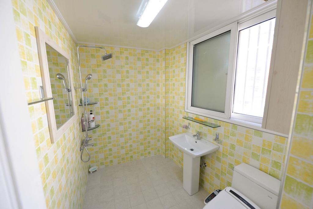 Linker Partyhouse Hotel Андонг Екстериор снимка